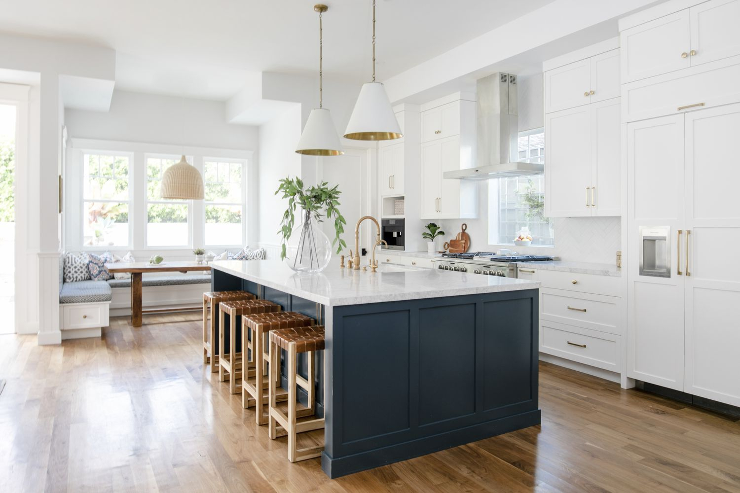 20 Kitchen Island Decor Ideas To Liven Up Your Space throughout [%10 Ways To Refresh Your Kitchen Island|Unlock Your Kitchen Island's Potential Discovering Creative Design Solutions [TEMP]%]