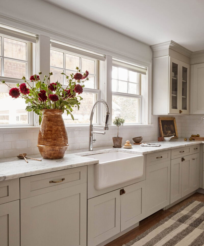 26 Cream Kitchen Cabinet Ideas To Elevate Your Design inside Cream Cabinetry Reimagined A Deep Dive into Complementary Color Schemes