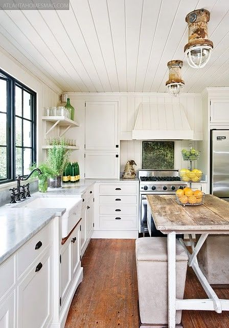 35 Cozy And Chic Farmhouse Kitchen Décor Ideas - Digsdigs within Creating a Cozy and Inviting Farmhouse Kitchen A Design Philosophy