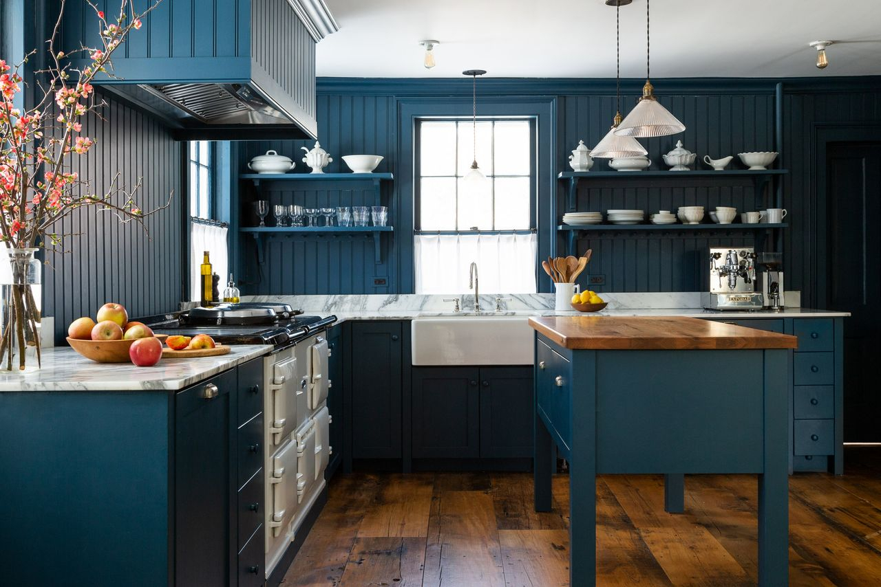 Seven Captivating Blue Tones That Elevate Kitchen Cabinet Design