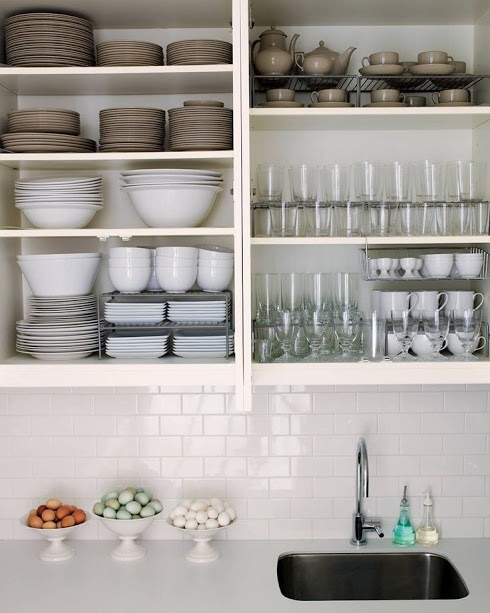 Conquering Clutter in Compact Kitchens Smart Storage Strategies