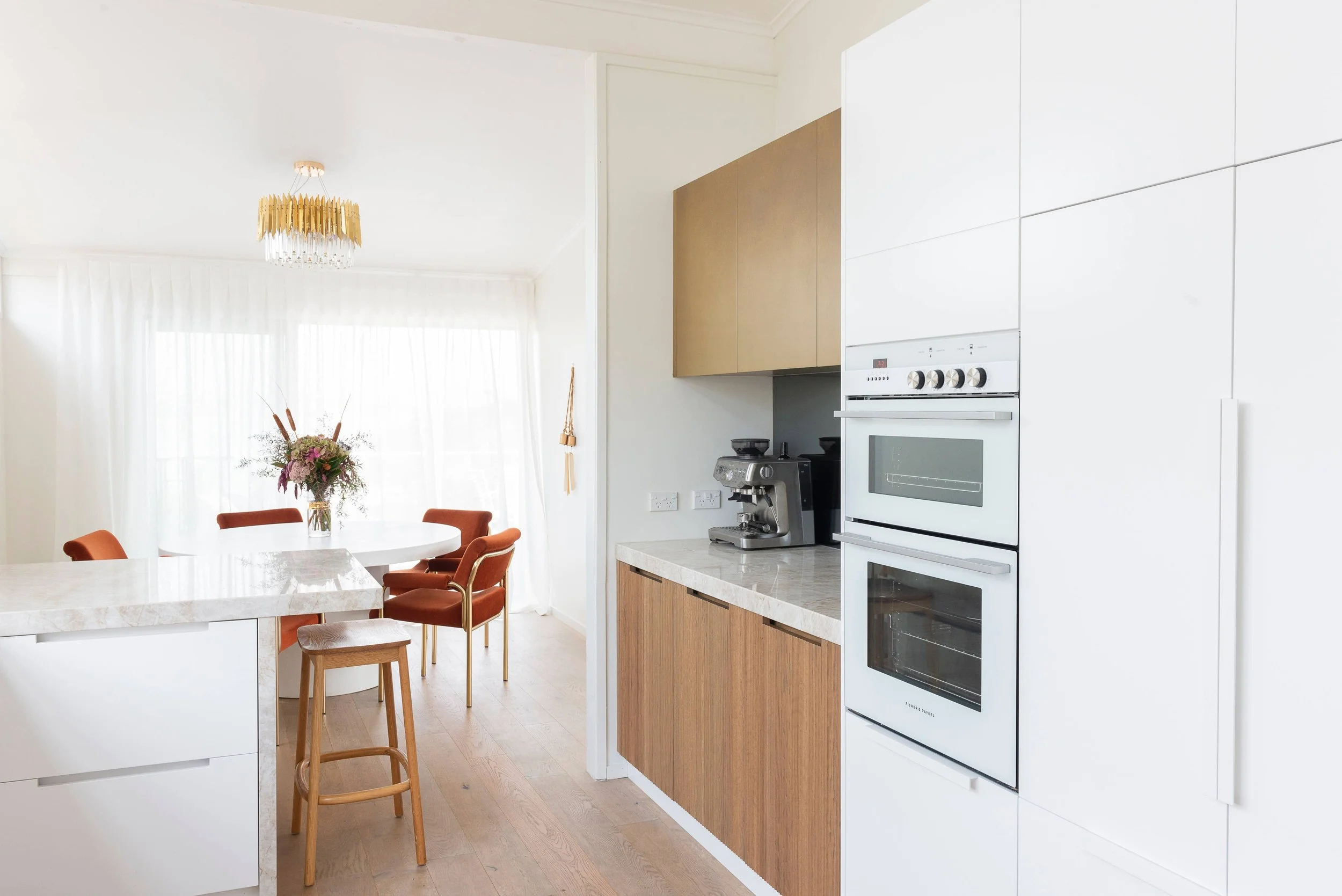 Design Secrets to Hide Kitchen Functionality in Plain Sight