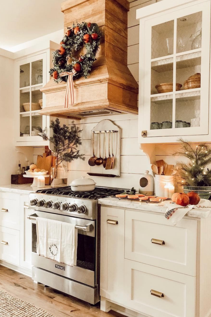 Creating a Cozy and Inviting Farmhouse Kitchen A Design Philosophy