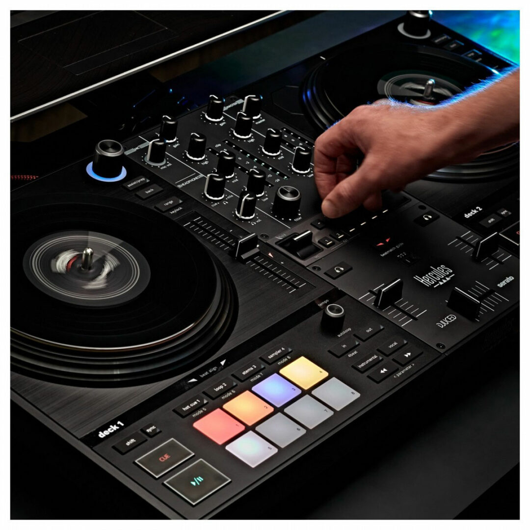 The essential features every serious DJ controller should have