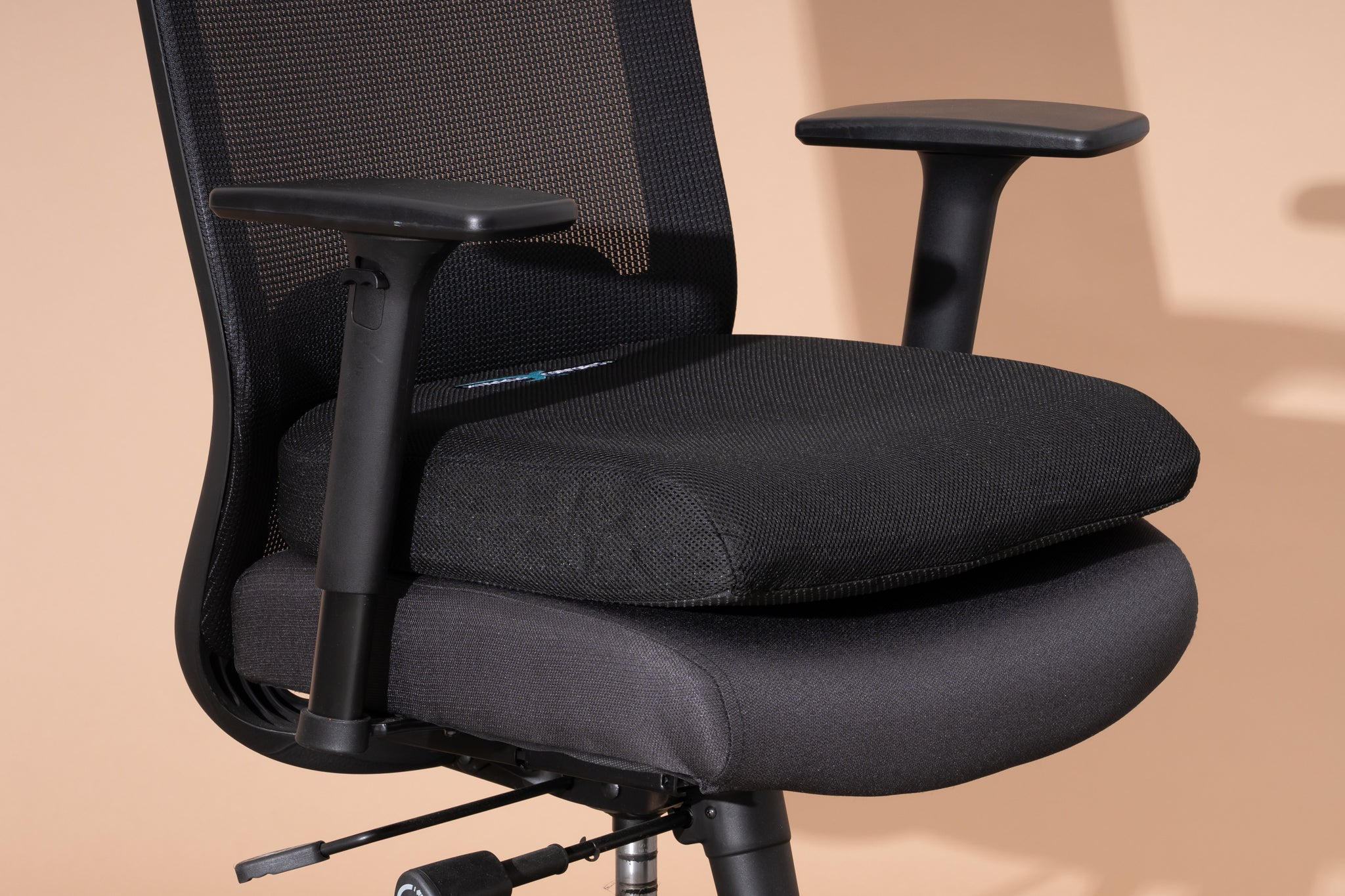 What Is An Ergonomic Chair The Ultimate Checklist in Ergonomics Refined How the Manos Chair Supports a Healthier You